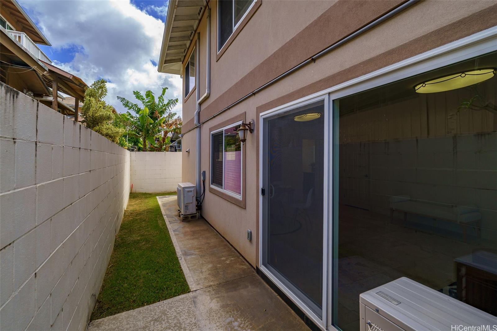 2222  Mahalo St Alewa Heights, Honolulu home - photo 23 of 25