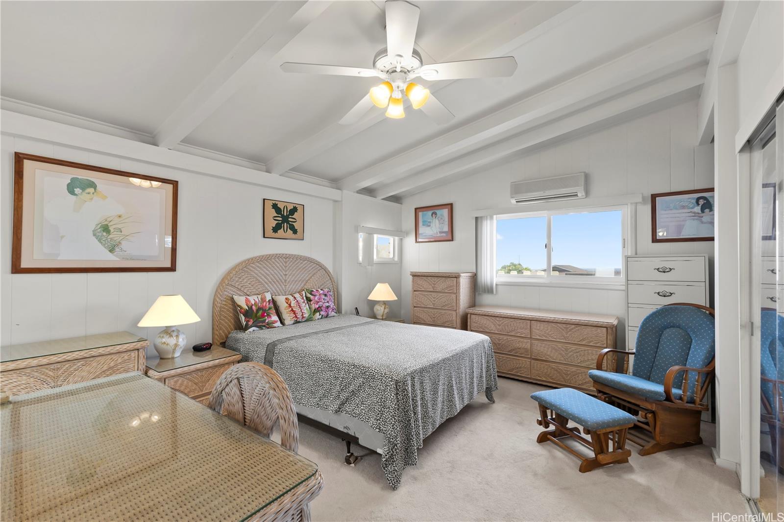 2223  Aamanu Street Pacific Palisades, PearlCity home - photo 13 of 20