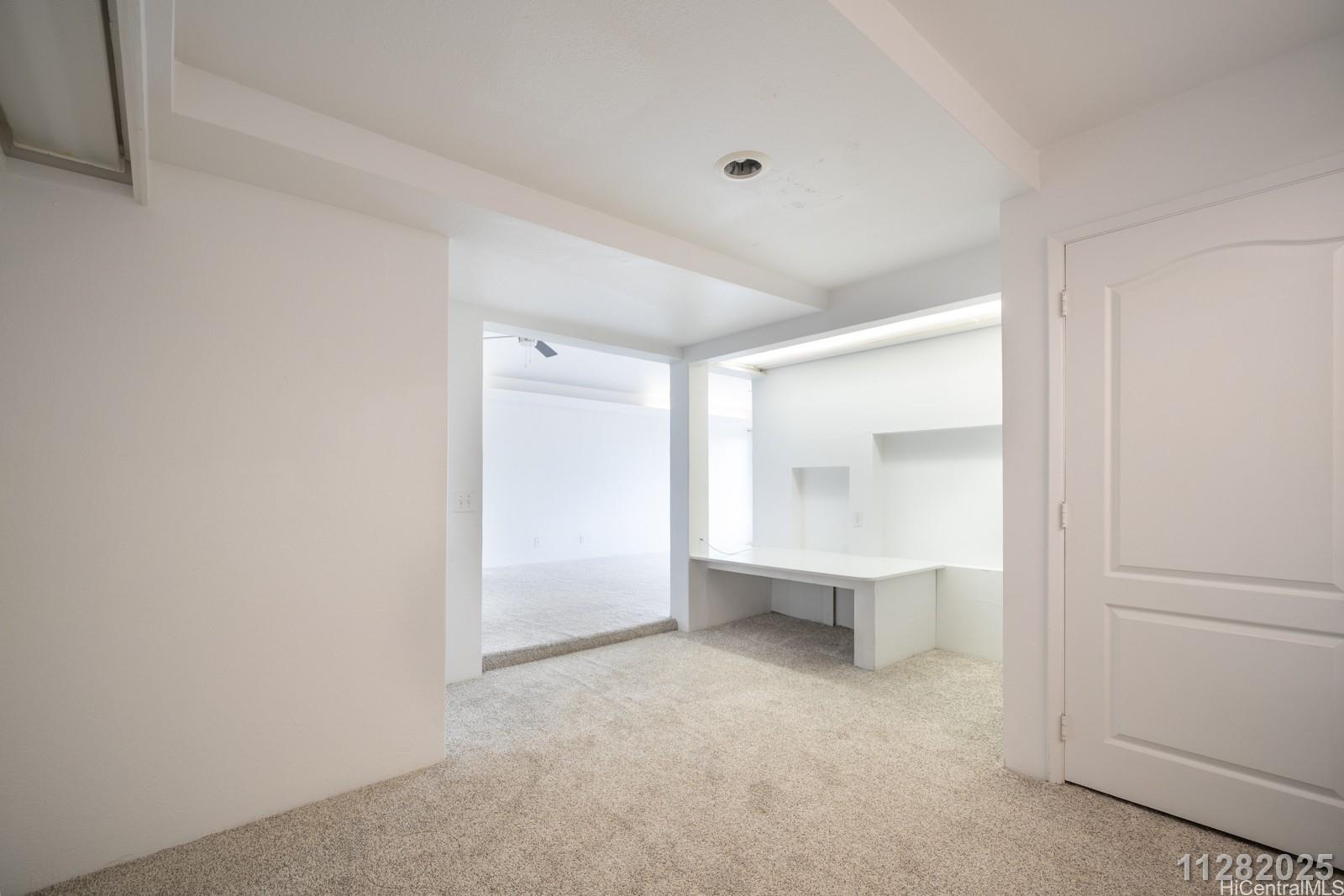 2226 Komo Mai Dr Pearl City - Rental - photo 22 of 25