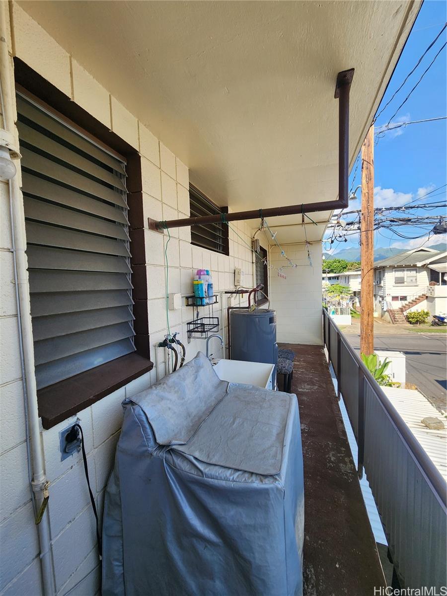 2227 Date St Honolulu - Rental - photo 15 of 21