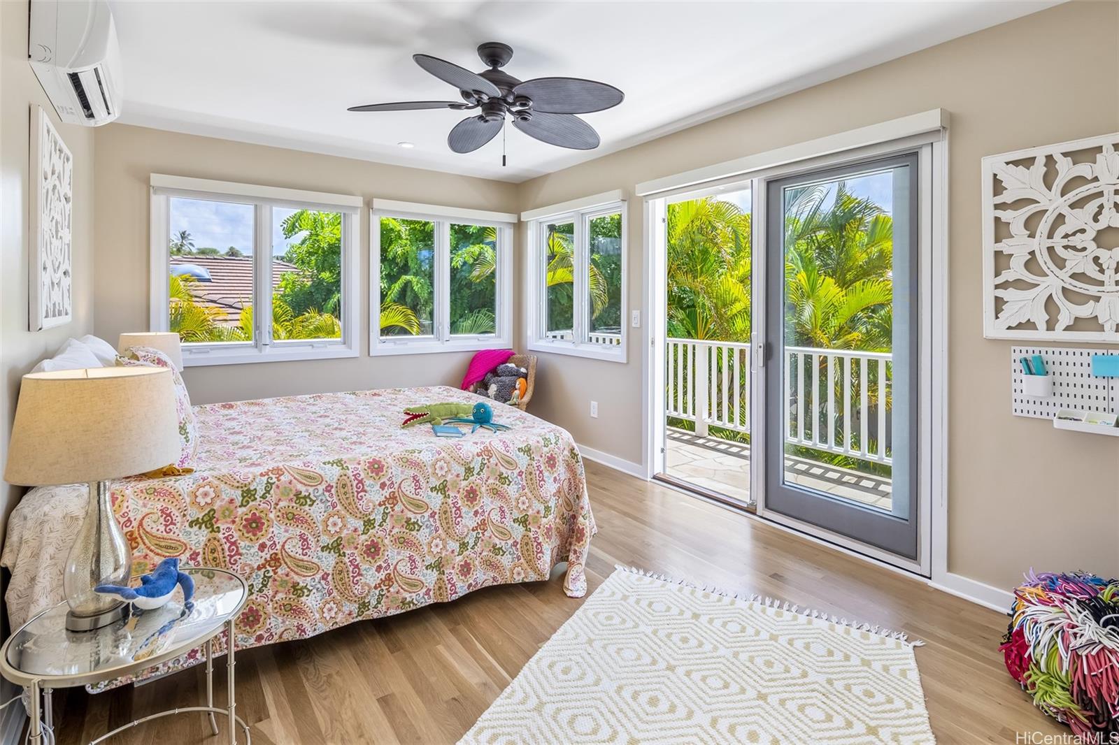 223  Kaalawai Place Diamond Head, Diamond Head home - photo 13 of 22