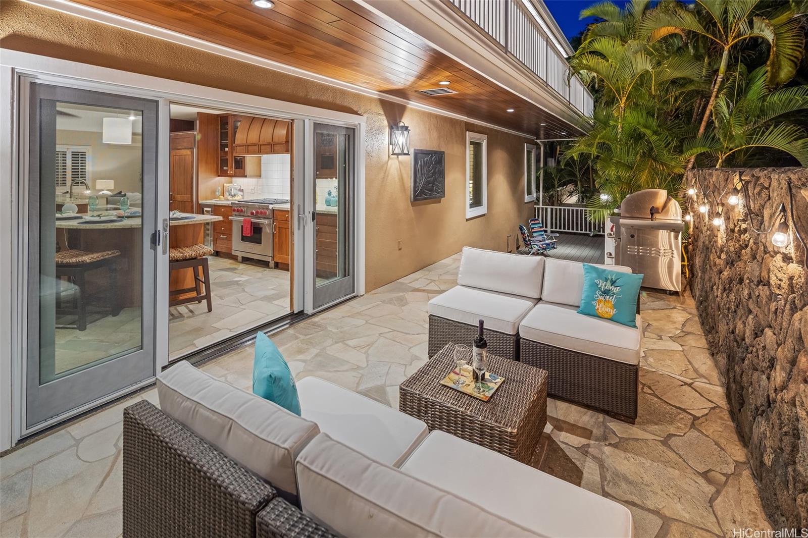 223  Kaalawai Place Diamond Head, Diamond Head home - photo 10 of 22