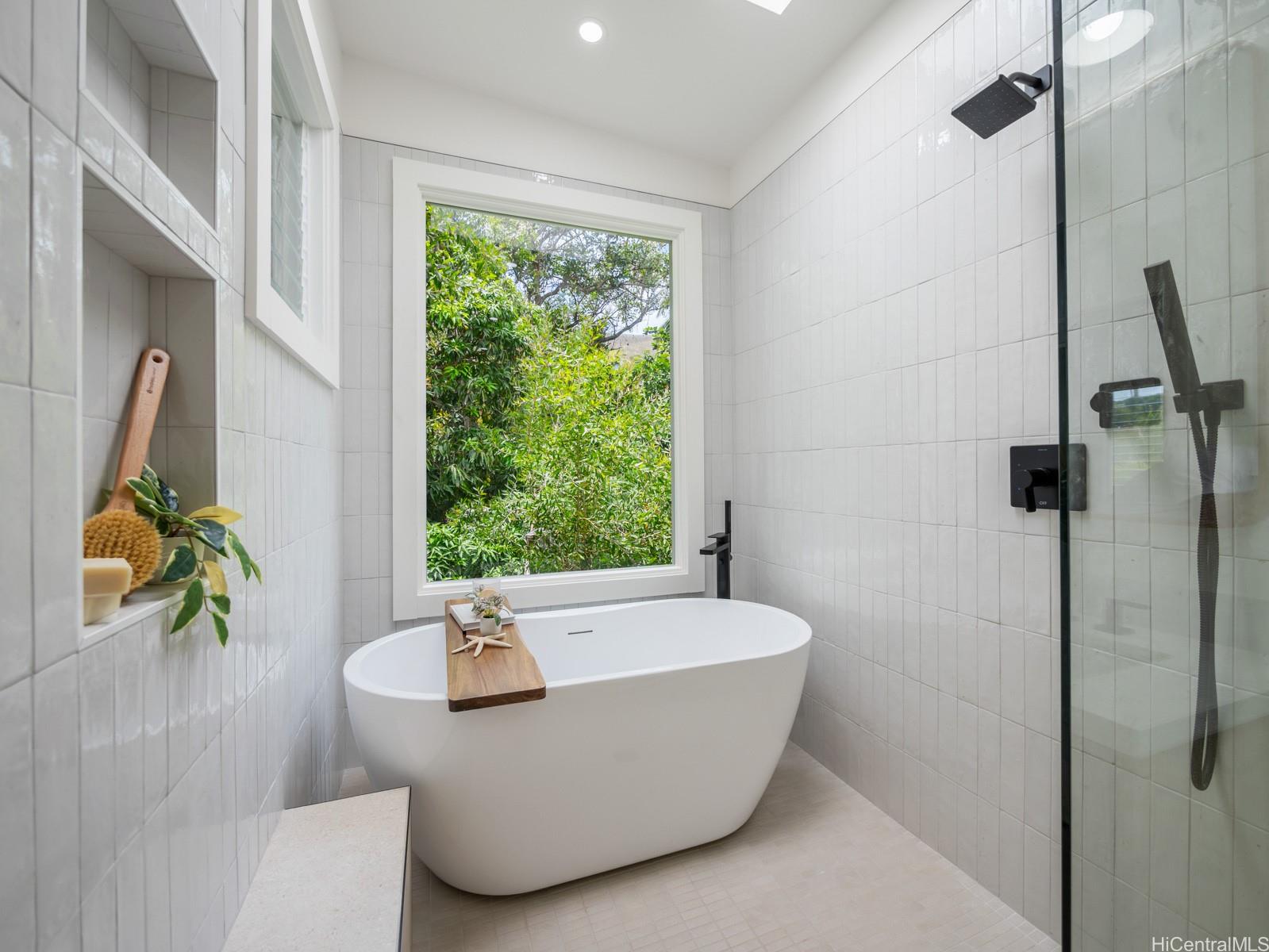 223  Lanipo Drive Lanikai, Kailua home - photo 11 of 25