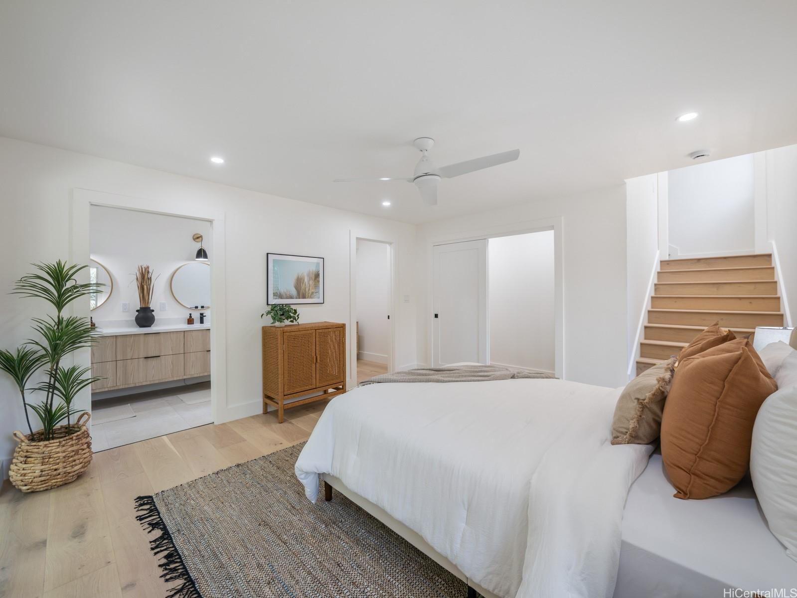 223  Lanipo Drive Lanikai, Kailua home - photo 13 of 25