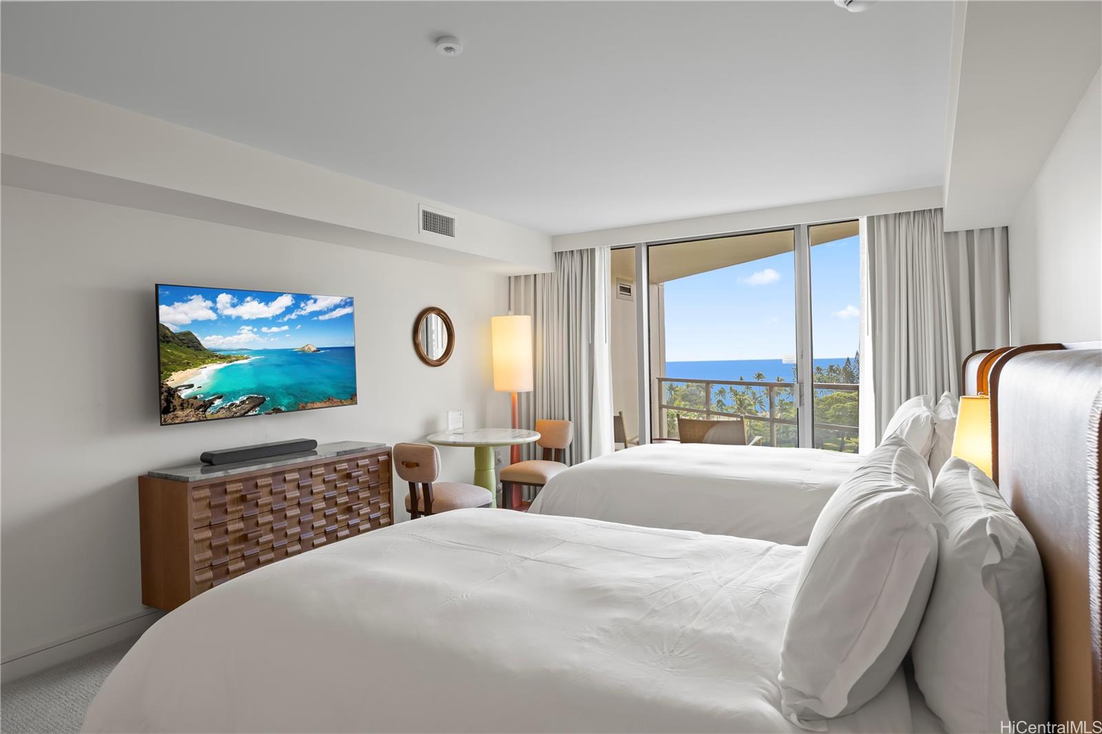 Trump Tower Waikiki condo # 1009, Honolulu, Hawaii - photo 5 of 15