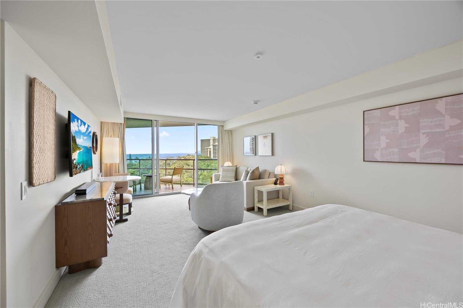 223 Saratoga Road Honolulu - Rental - photo 15 of 25