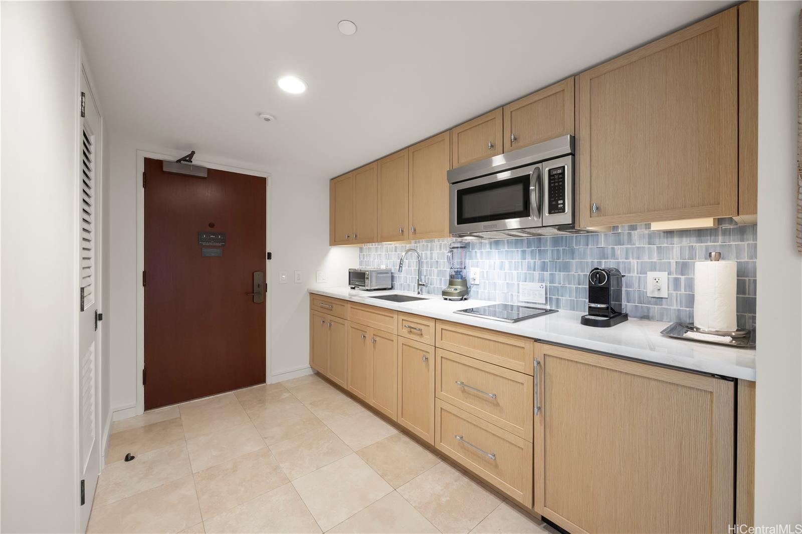 223 Saratoga Road Honolulu - Rental - photo 9 of 25