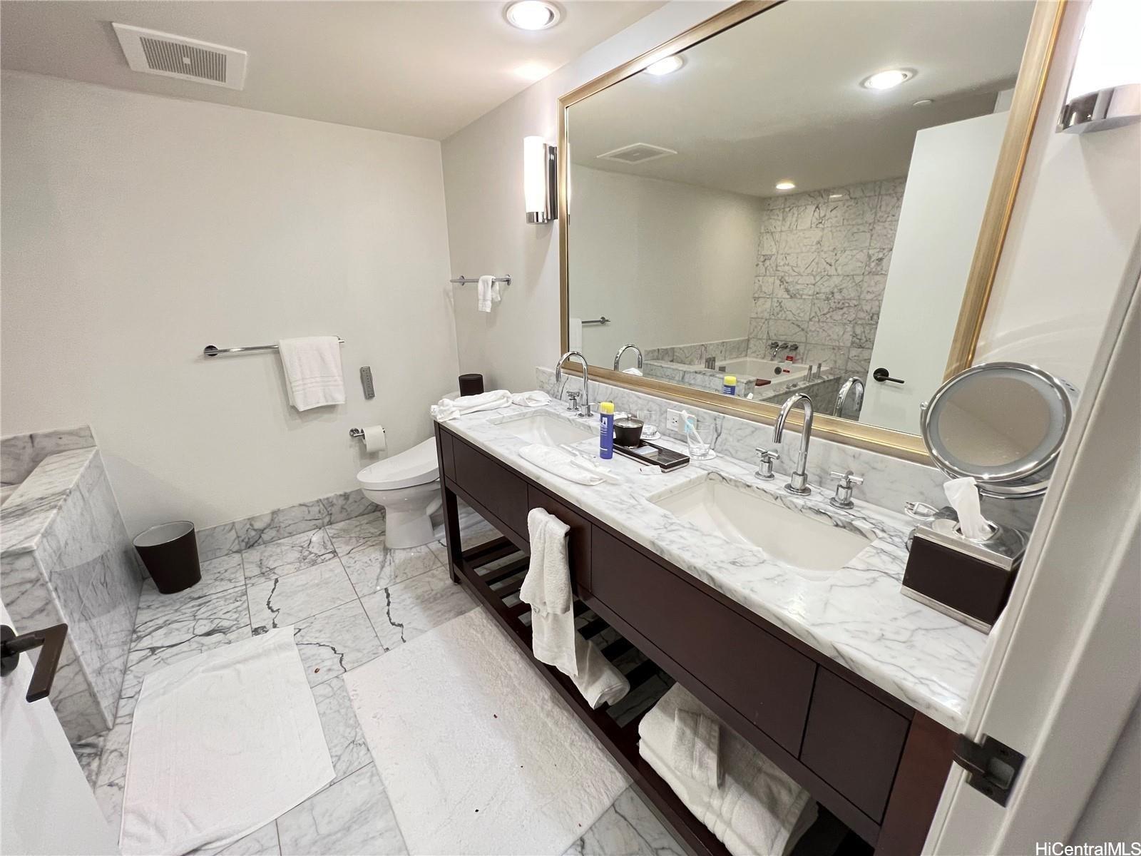 Trump Tower Waikiki condo # 1108, Honolulu, Hawaii - photo 6 of 9