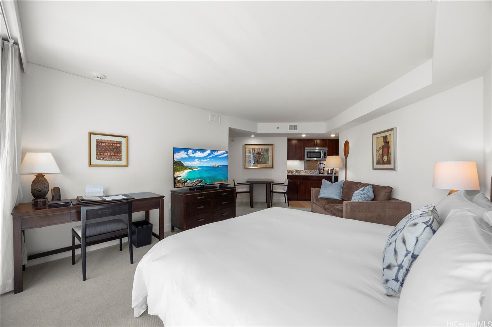 223 Saratoga Road Honolulu - Rental - photo 14 of 23