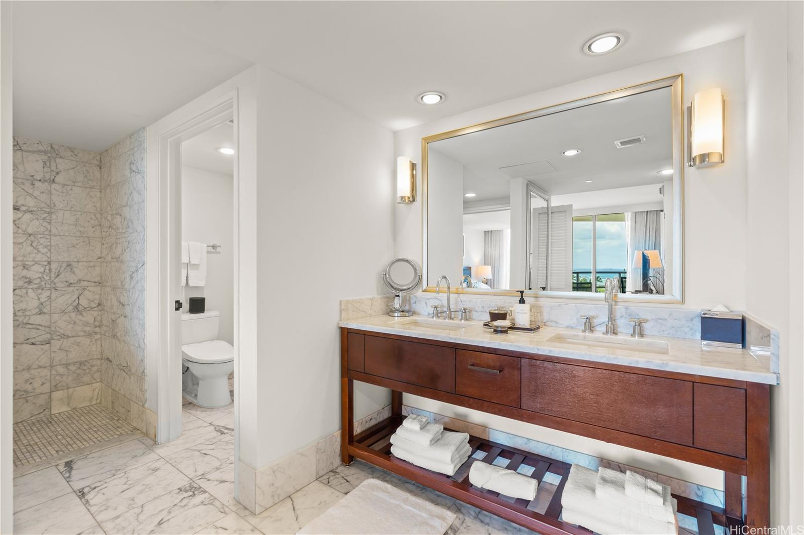 223 Saratoga Rd Honolulu - Rental - photo 16 of 25