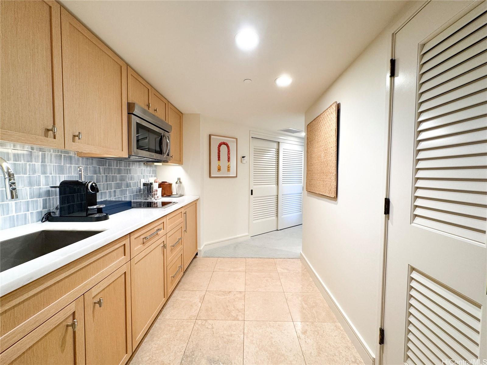 Trump Tower Waikiki condo # 1317, Honolulu, Hawaii - photo 13 of 24