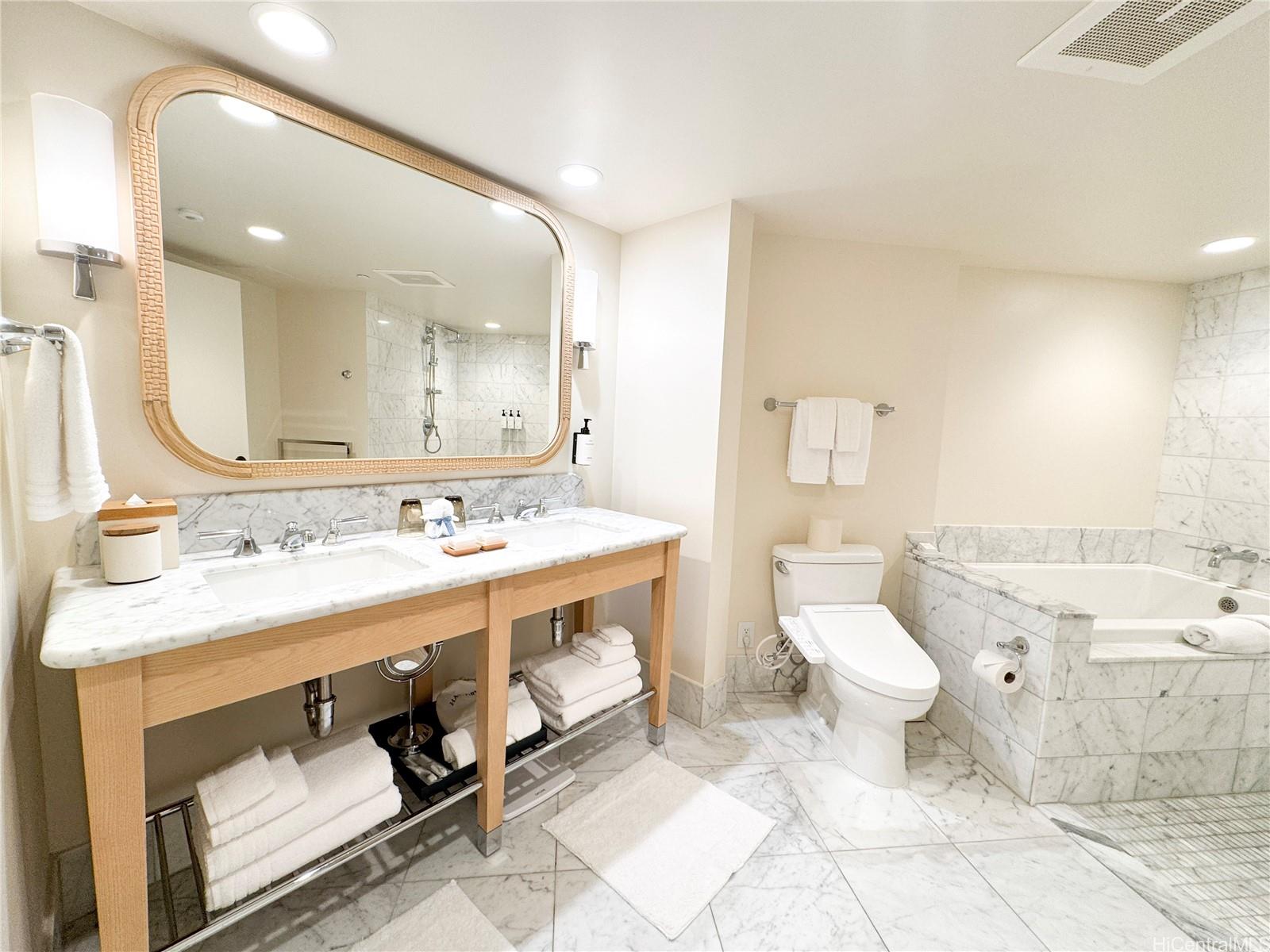 Trump Tower Waikiki condo # 1317, Honolulu, Hawaii - photo 15 of 24