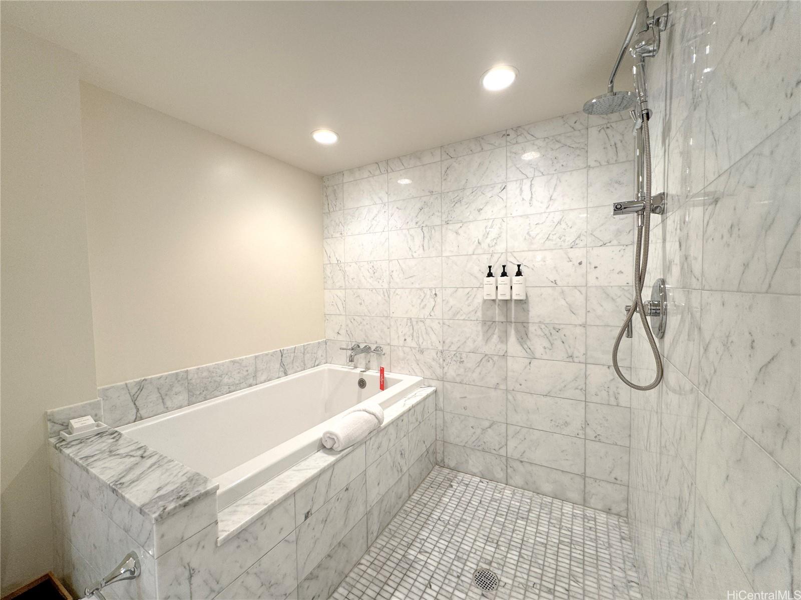 Trump Tower Waikiki condo # 1317, Honolulu, Hawaii - photo 19 of 24