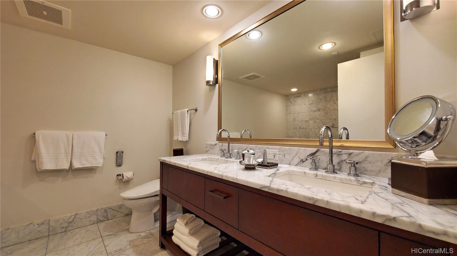 Trump Tower Waikiki condo # 1320, Honolulu, Hawaii - photo 6 of 22