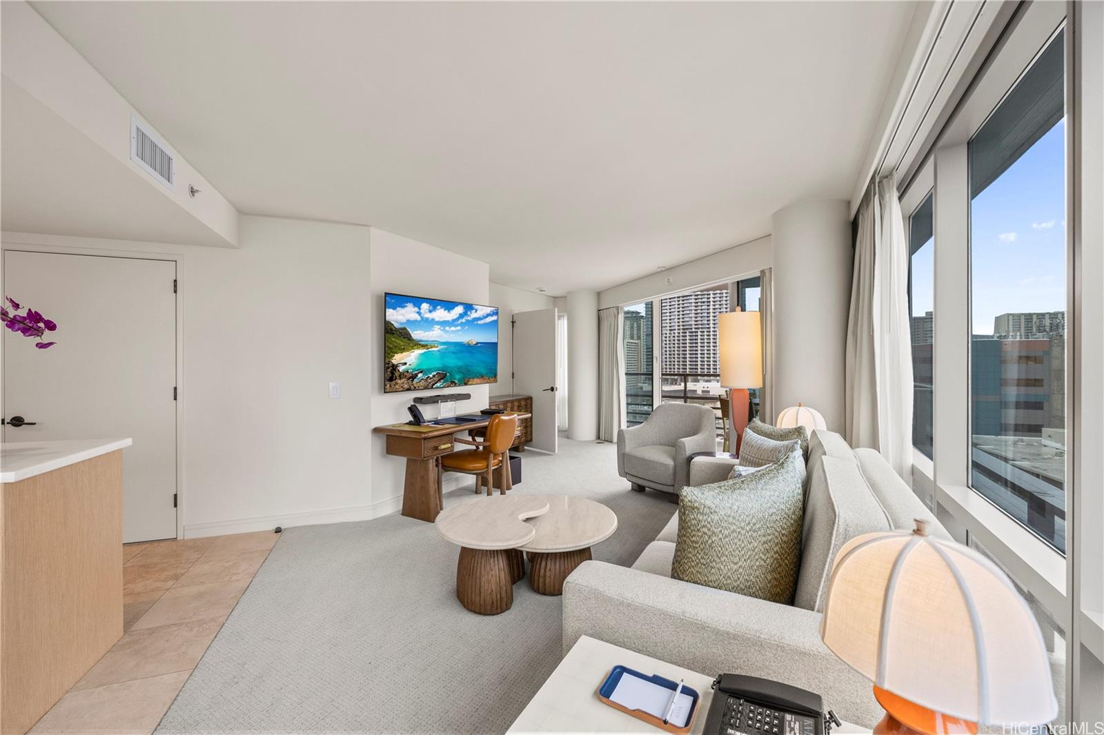 Trump Tower Waikiki condo # 1402, Honolulu, Hawaii - photo 3 of 19
