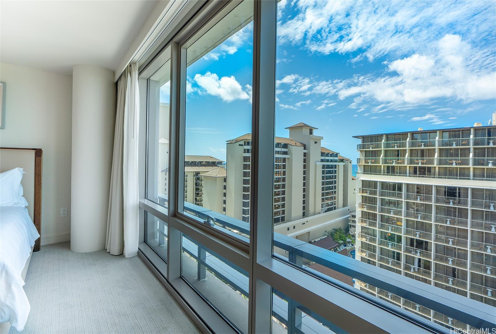 Trump Tower Waikiki condo # 1421, Honolulu, Hawaii - photo 16 of 17