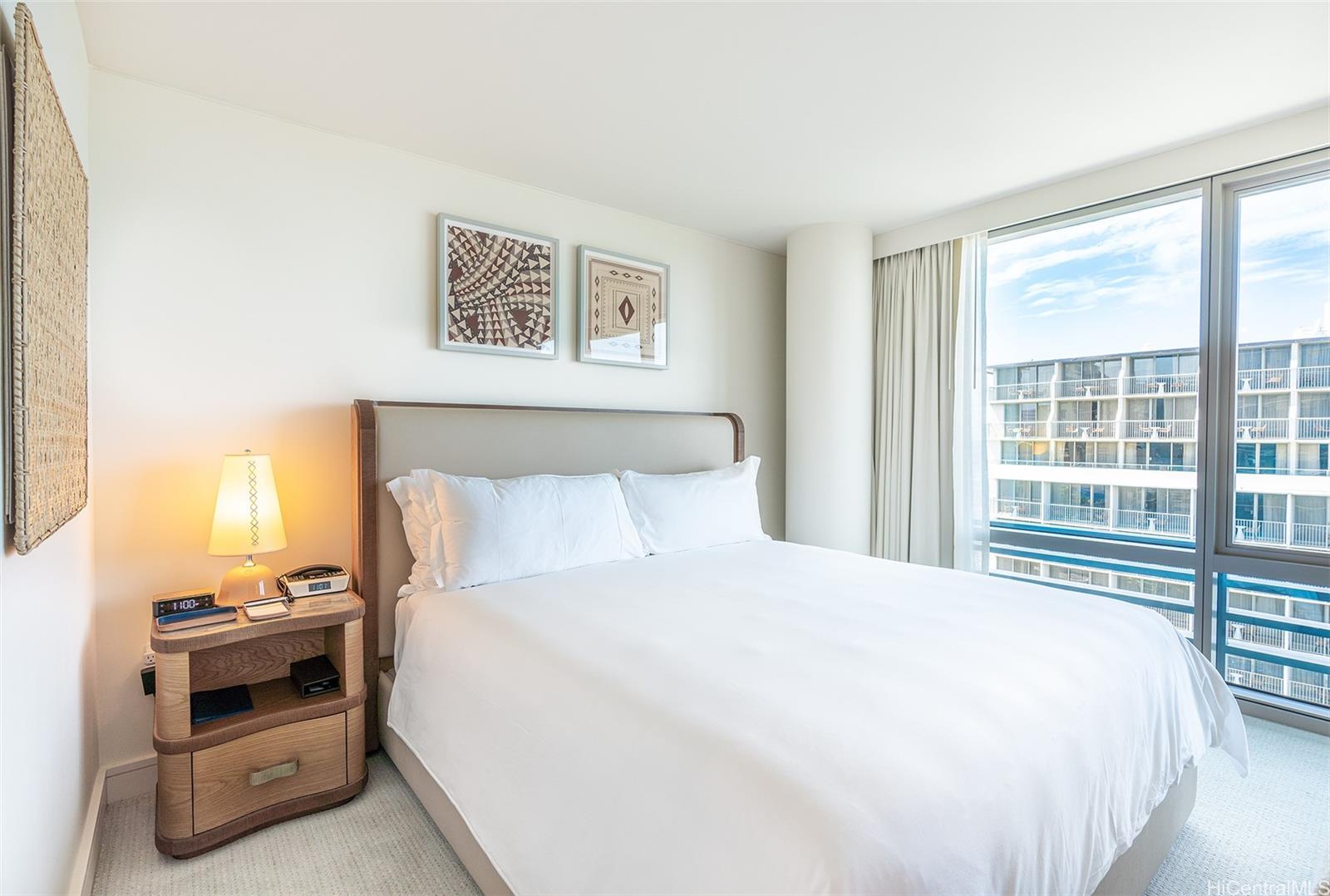 Trump Tower Waikiki condo # 1421, Honolulu, Hawaii - photo 8 of 17