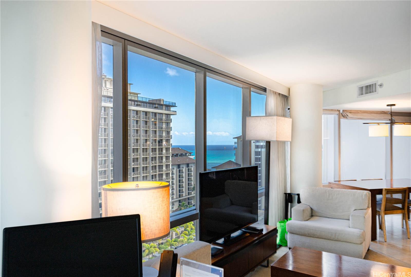 223 Saratoga Rd Honolulu - Rental - photo 11 of 23