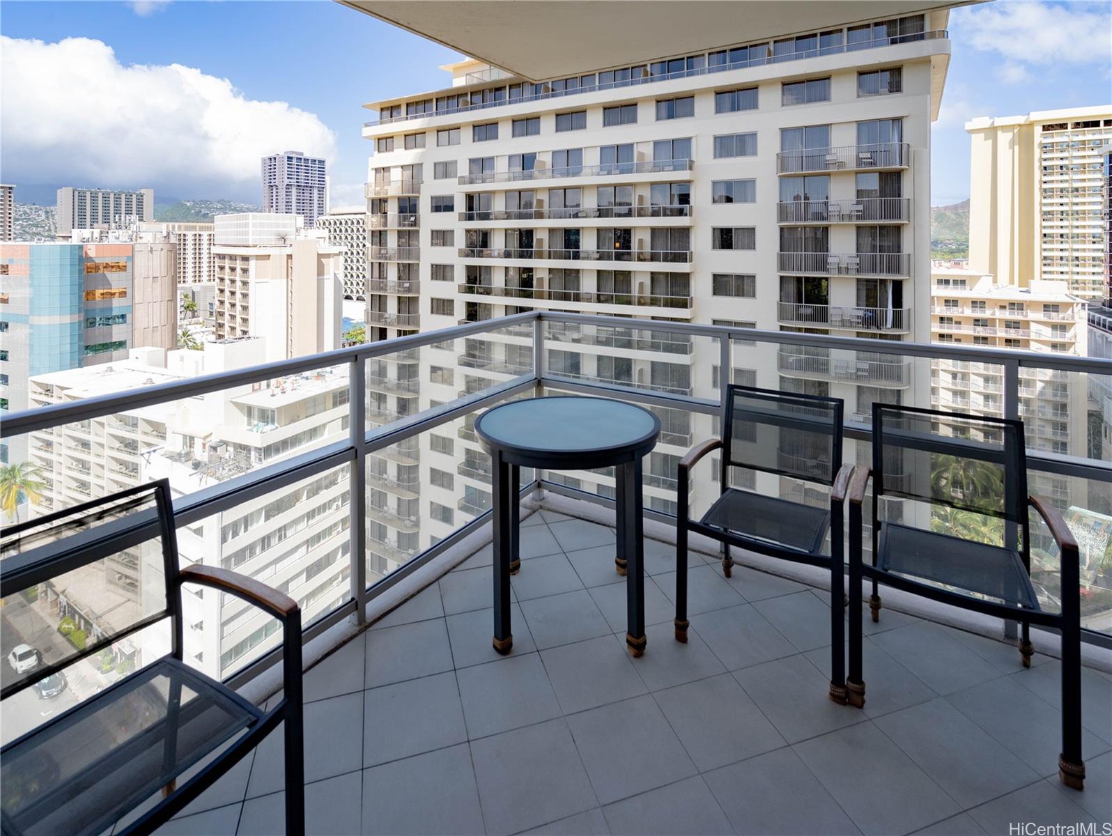 223 Saratoga Rd Honolulu - Rental - photo 16 of 23