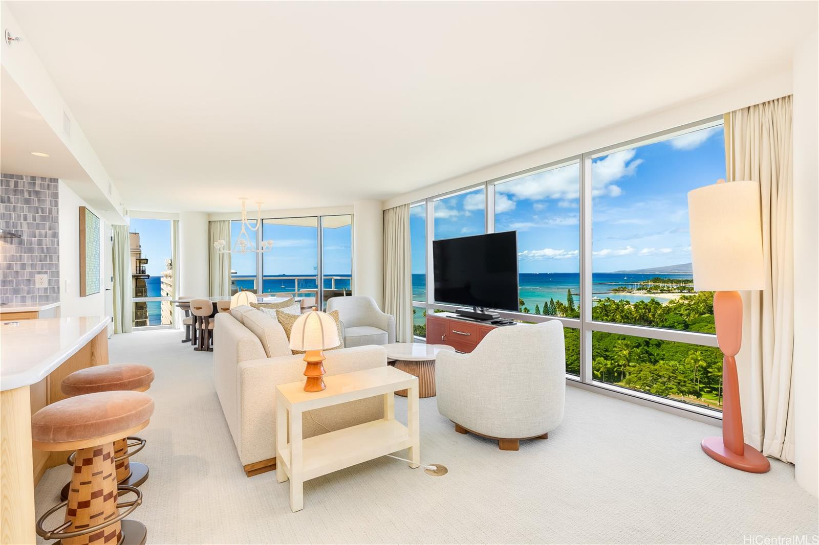 Trump Tower Waikiki condo # 1619, Honolulu, Hawaii - photo 2 of 20