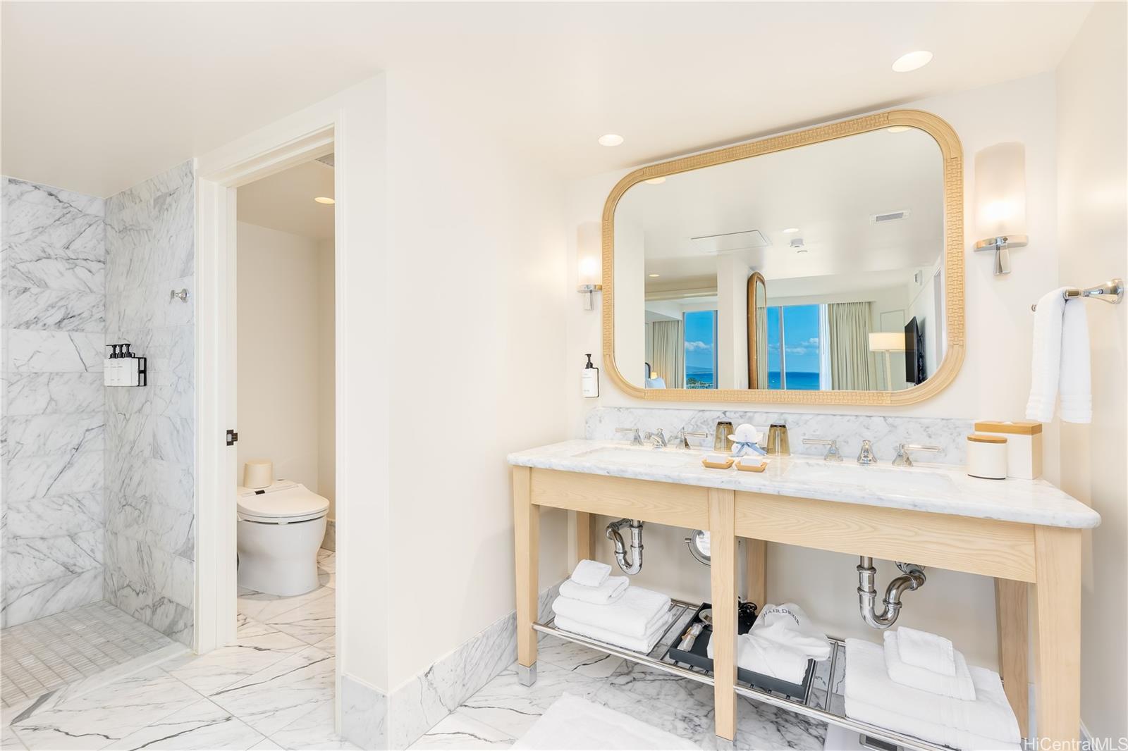 Trump Tower Waikiki condo # 1619, Honolulu, Hawaii - photo 15 of 20