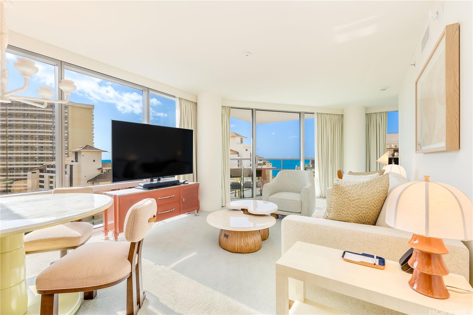 Trump Tower Waikiki condo # 1622, Honolulu, Hawaii - photo 2 of 23