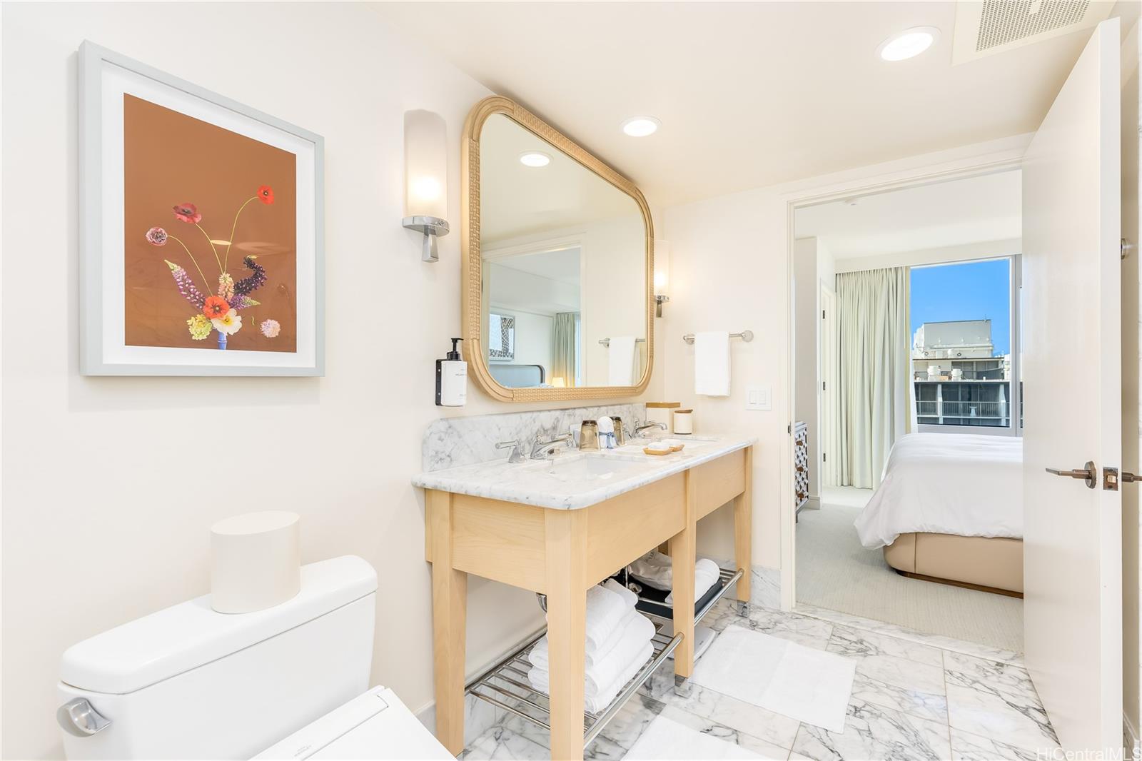 Trump Tower Waikiki condo # 1622, Honolulu, Hawaii - photo 13 of 23