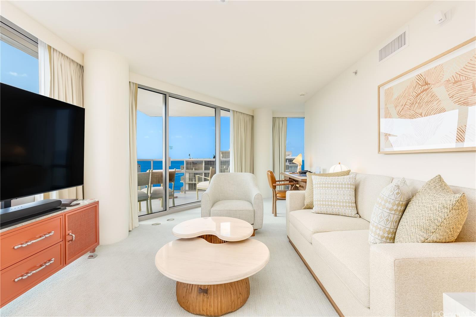 Trump Tower Waikiki condo # 1622, Honolulu, Hawaii - photo 3 of 23