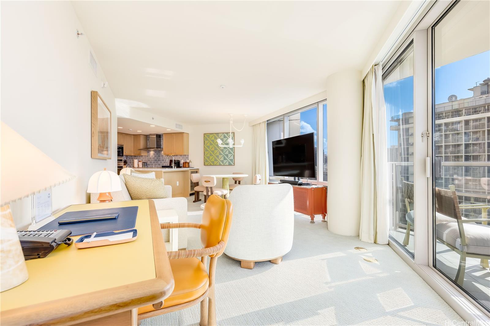 Trump Tower Waikiki condo # 1622, Honolulu, Hawaii - photo 5 of 23