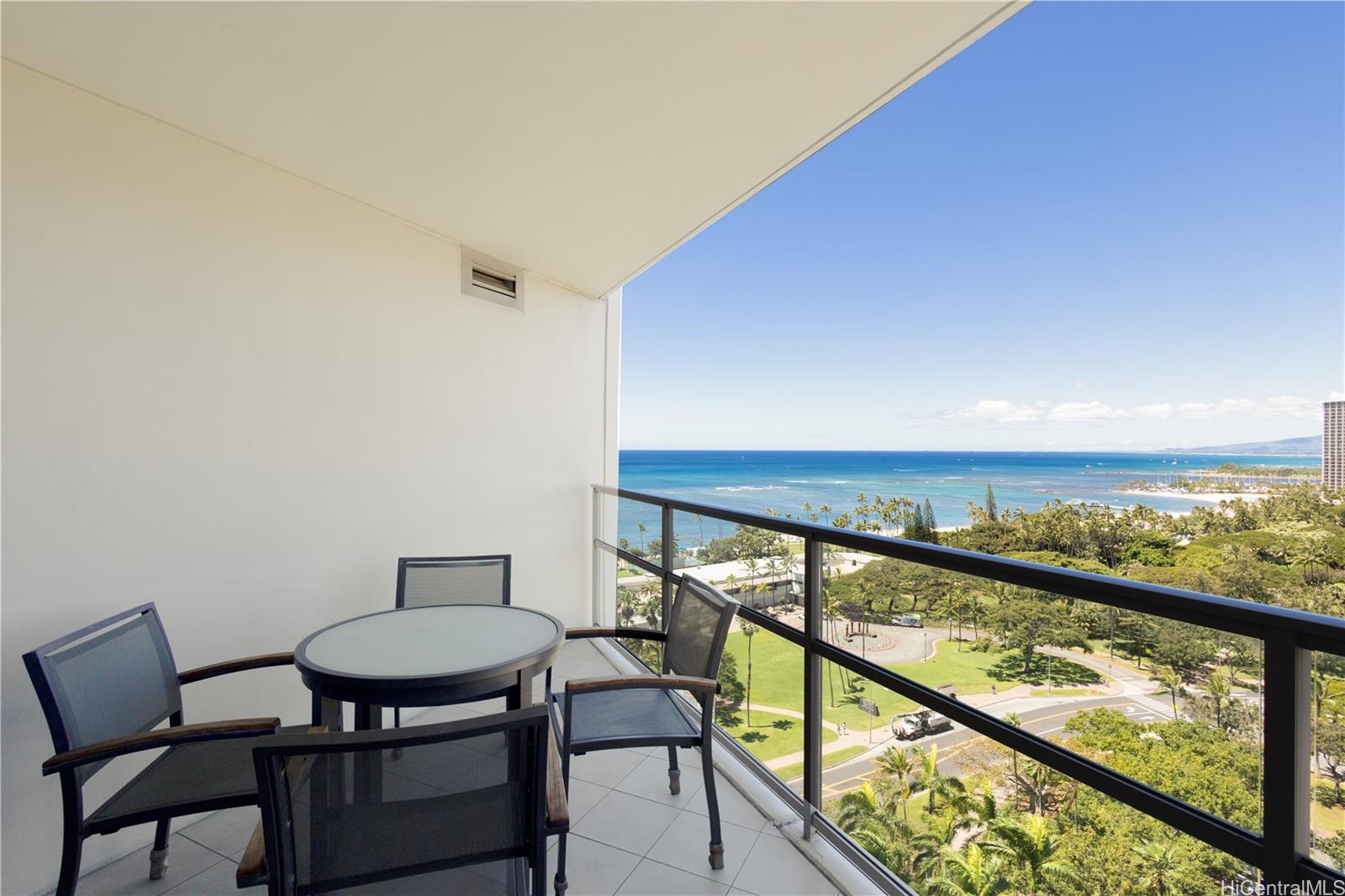 223 Saratoga Rd Honolulu - Rental - photo 5 of 13