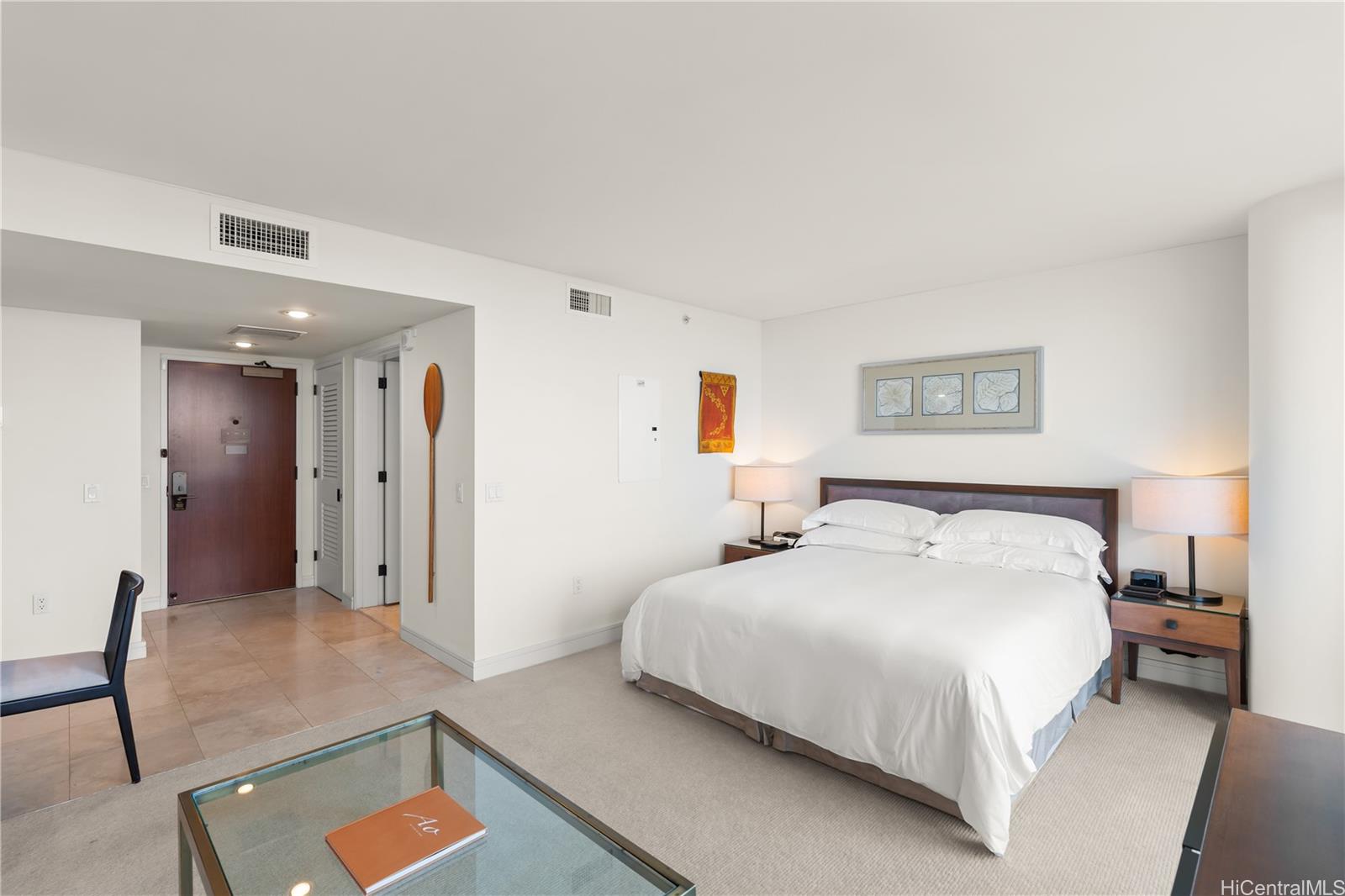 Trump Tower Waikiki condo # 1721, Honolulu, Hawaii - photo 7 of 11