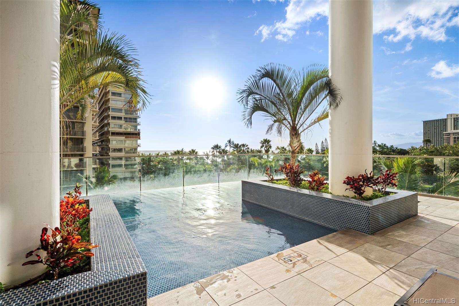 Trump Tower Waikiki 1921, 223 Saratoga Road, Honolulu Waikiki condo