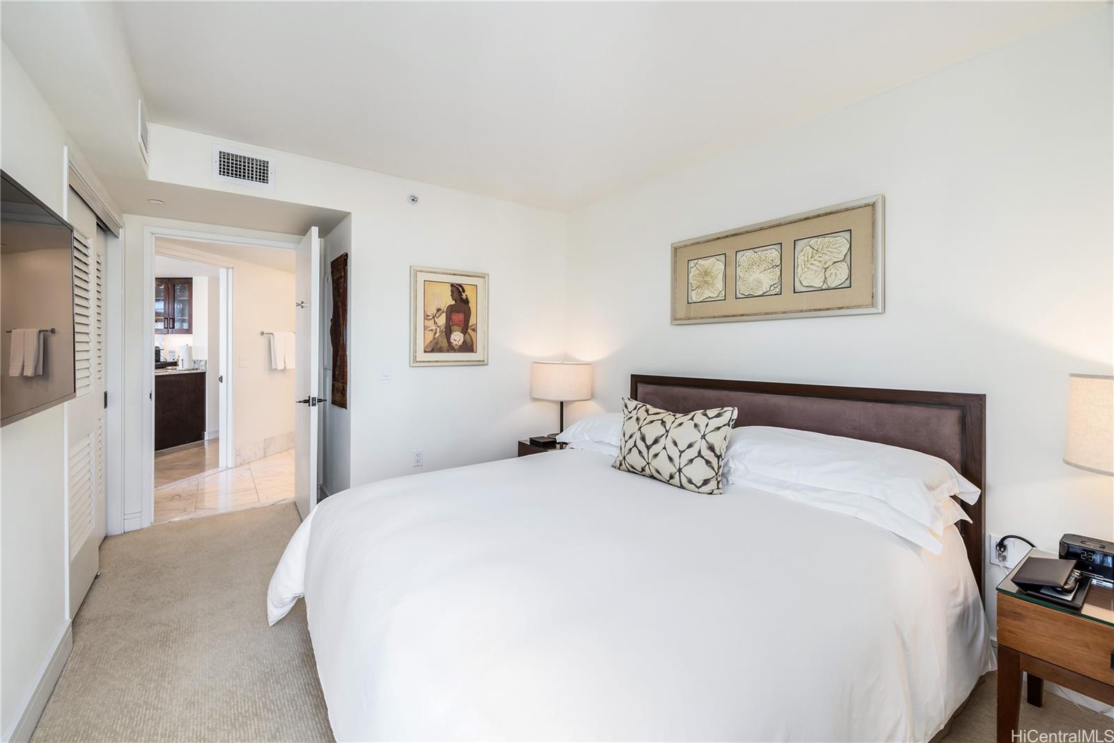 Trump Tower Waikiki condo # 2002, Honolulu, Hawaii - photo 8 of 24