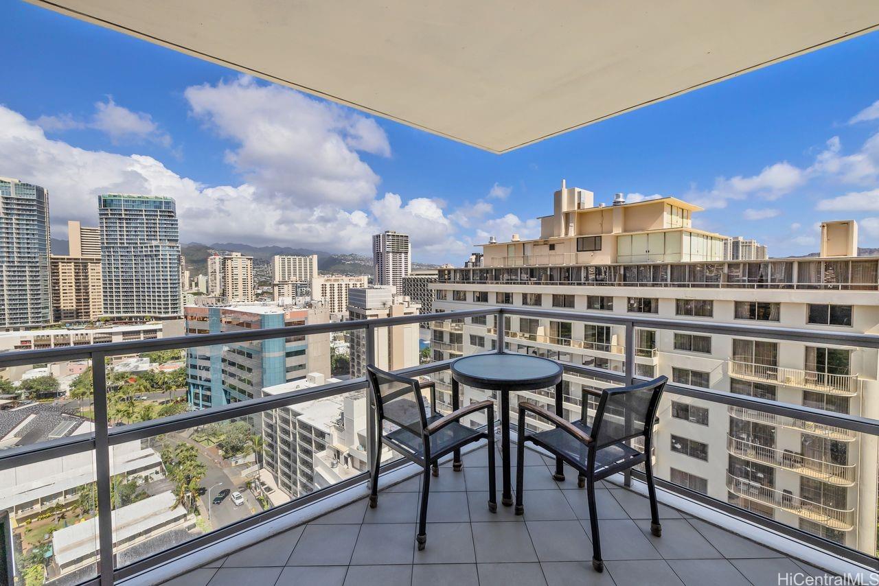 Trump Tower Waikiki condo # 2002, Honolulu, Hawaii - photo 12 of 23