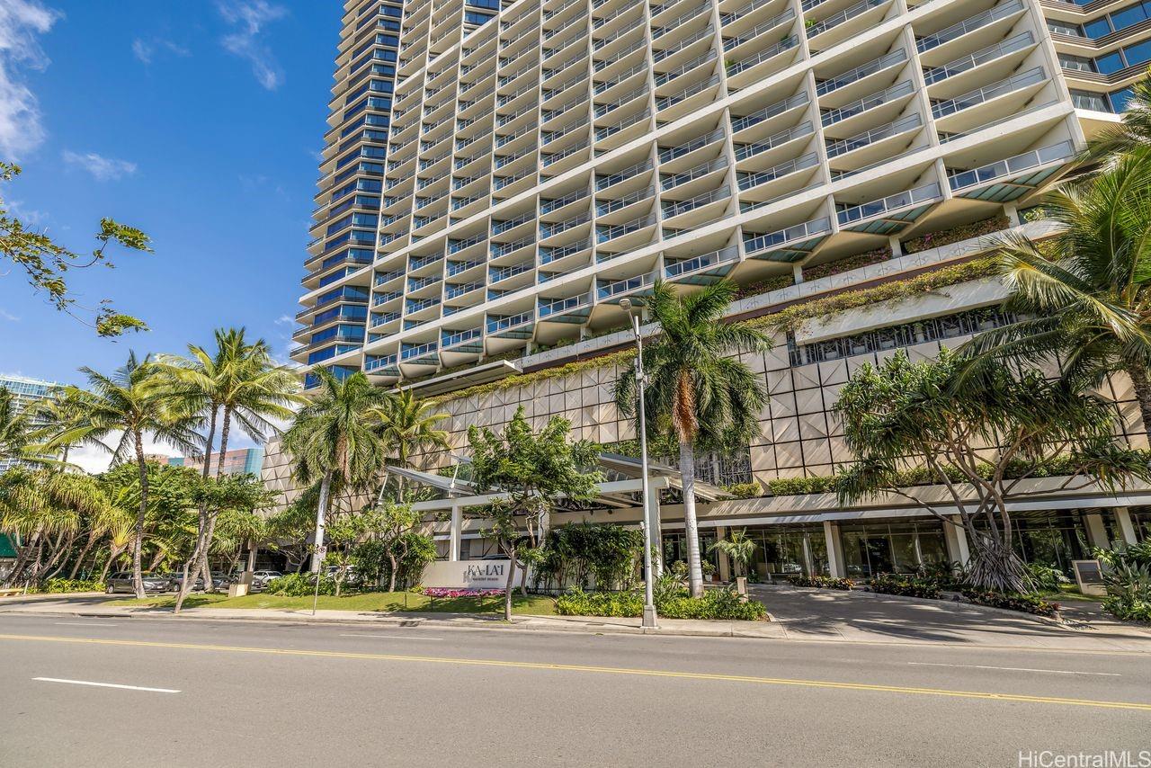 Trump Tower Waikiki condo # 2002, Honolulu, Hawaii - photo 16 of 23