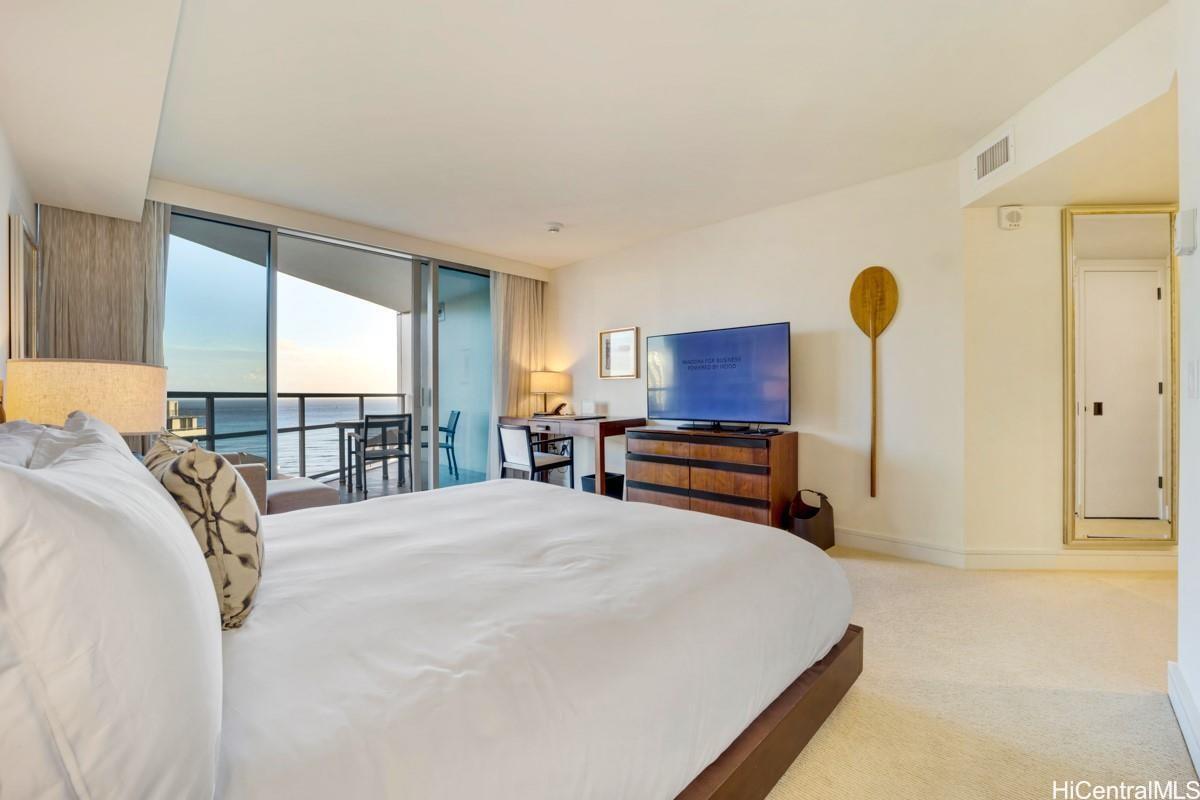 223 Saratoga Road Honolulu - Rental - photo 3 of 15