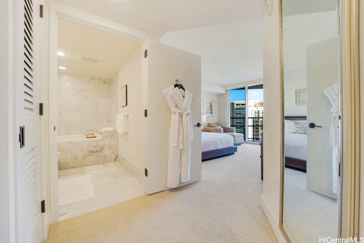 223 Saratoga Road Honolulu - Rental - photo 7 of 15