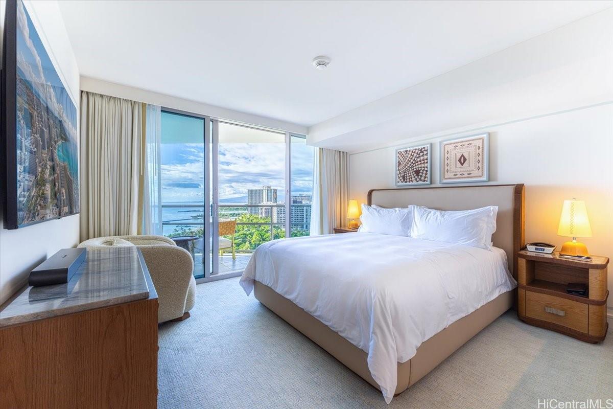 Trump Tower Waikiki condo # 2015, Honolulu, Hawaii - photo 7 of 23