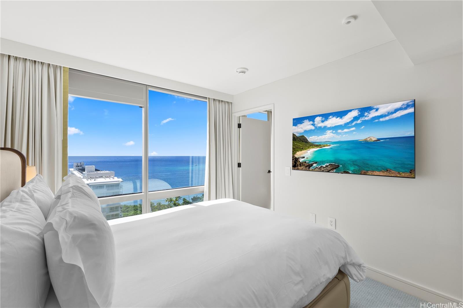 Trump Tower Waikiki condo # 2019, Honolulu, Hawaii - photo 19 of 25