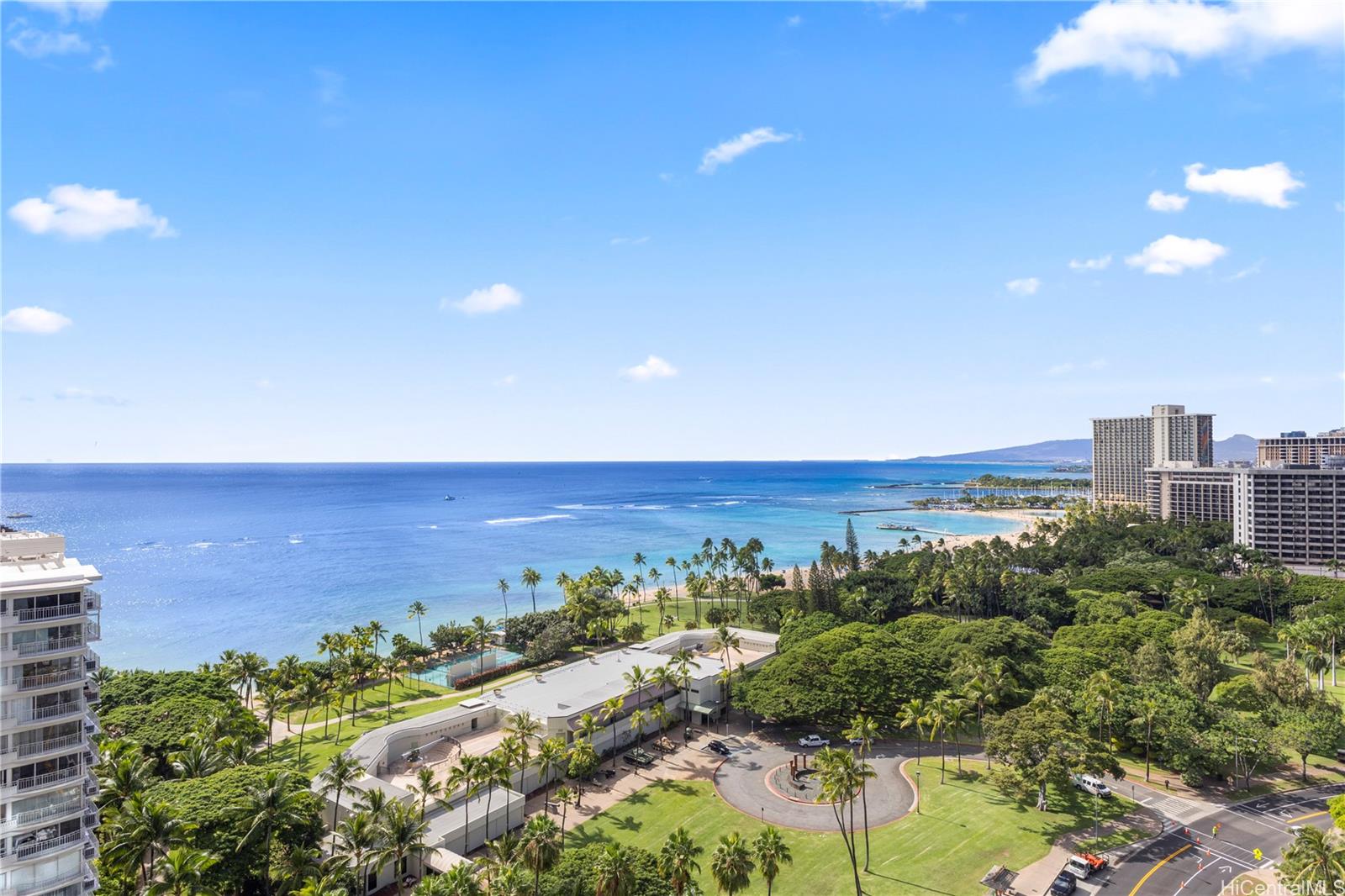 Trump Tower Waikiki condo # 2019, Honolulu, Hawaii - photo 24 of 25