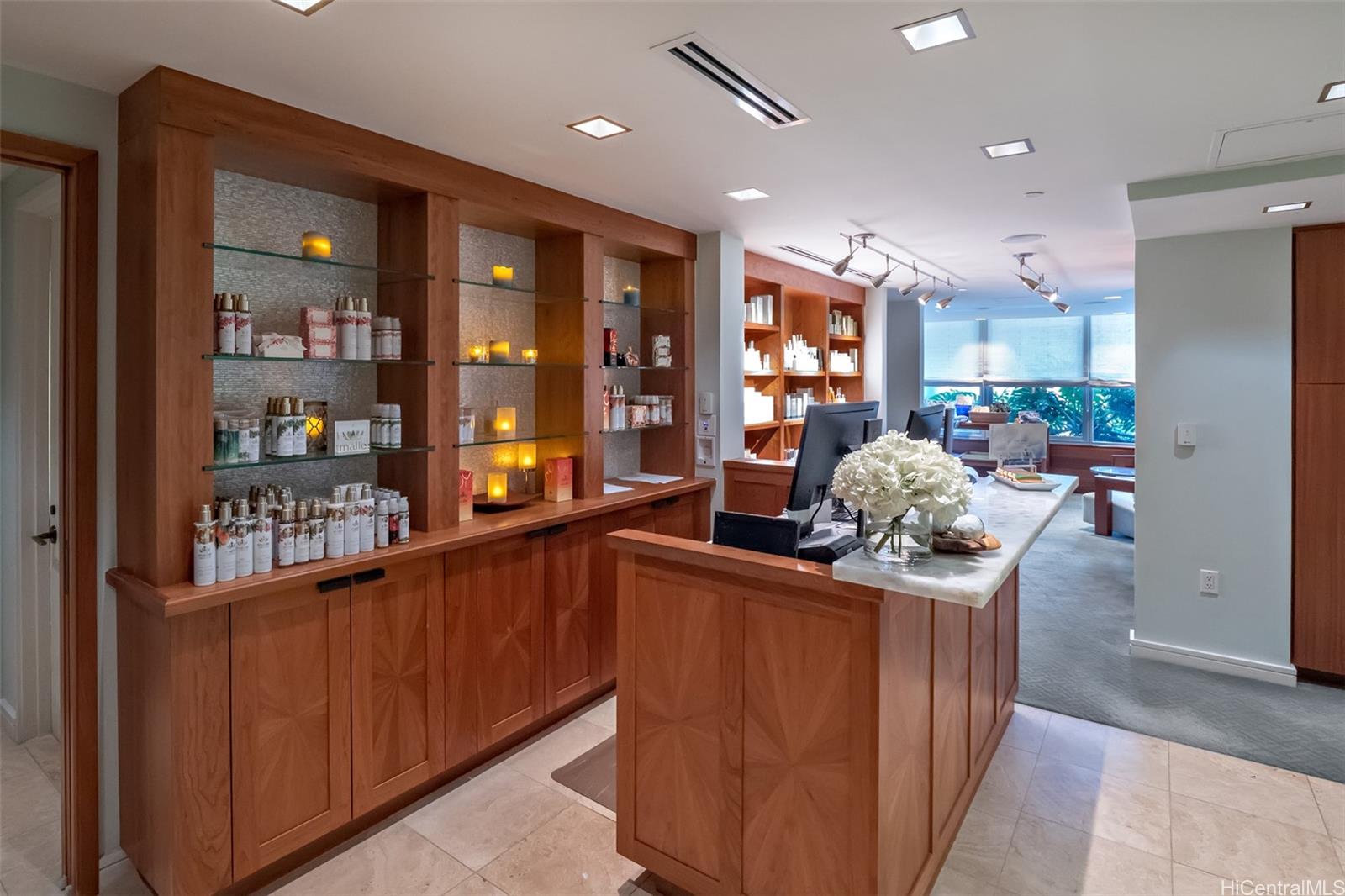 Trump Tower Waikiki condo # 2106, Honolulu, Hawaii - photo 24 of 25