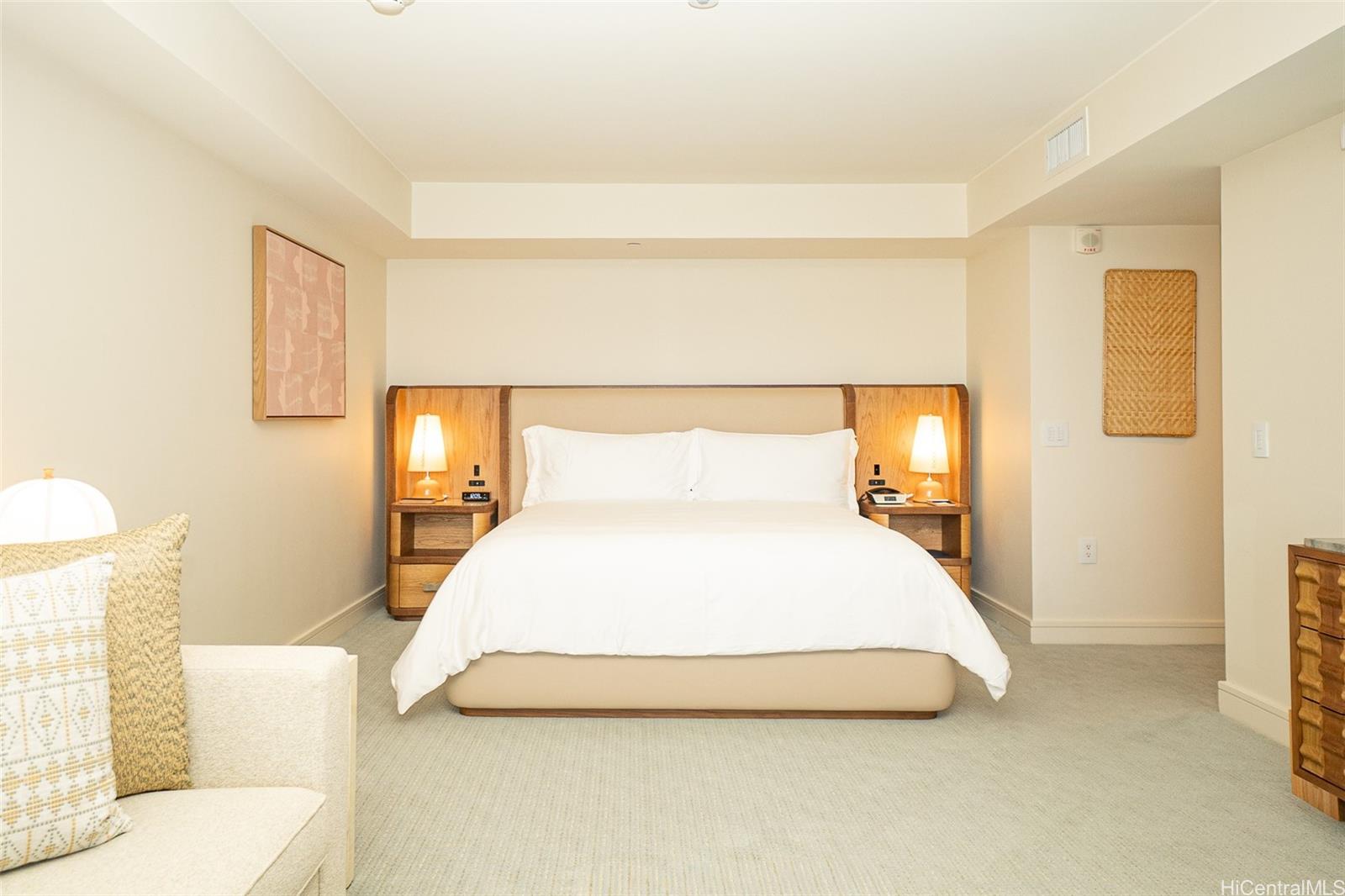 Trump Tower Waikiki condo # 2109, Honolulu, Hawaii - photo 6 of 20