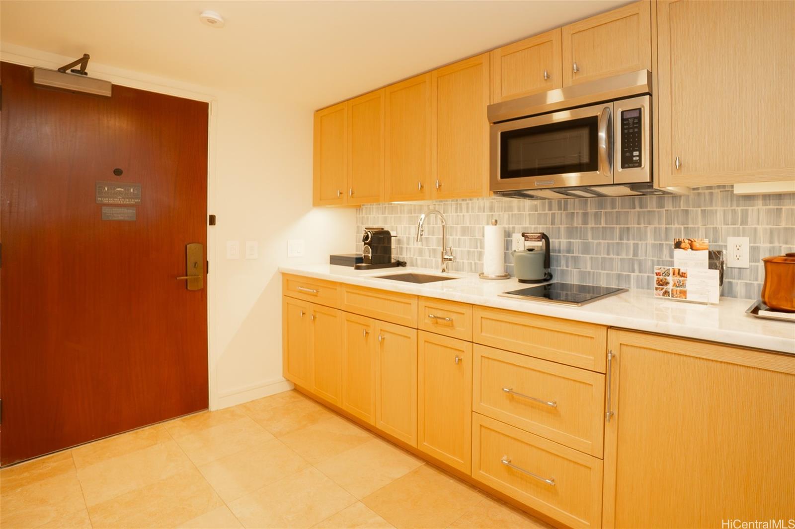 Trump Tower Waikiki condo # 2109, Honolulu, Hawaii - photo 8 of 20