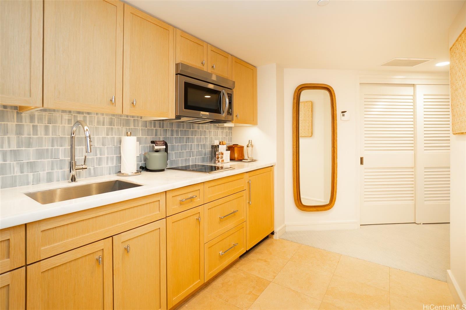 Trump Tower Waikiki condo # 2109, Honolulu, Hawaii - photo 10 of 20