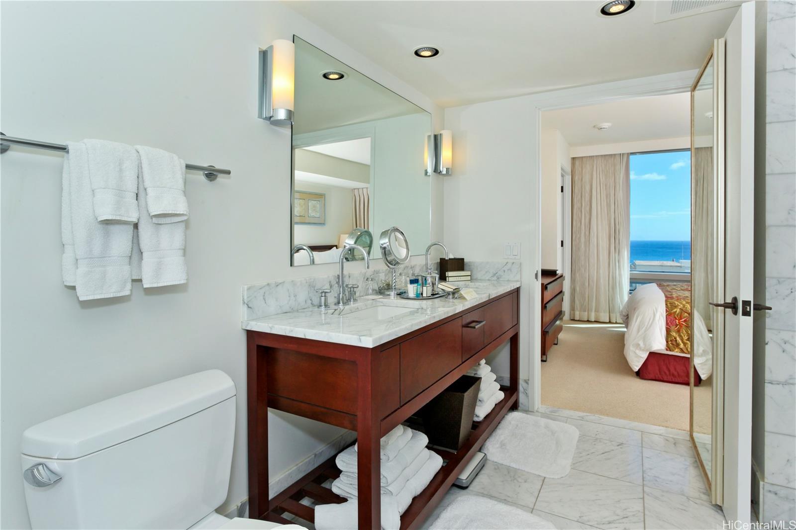 Trump Tower Waikiki condo # 2122, Honolulu, Hawaii - photo 10 of 15