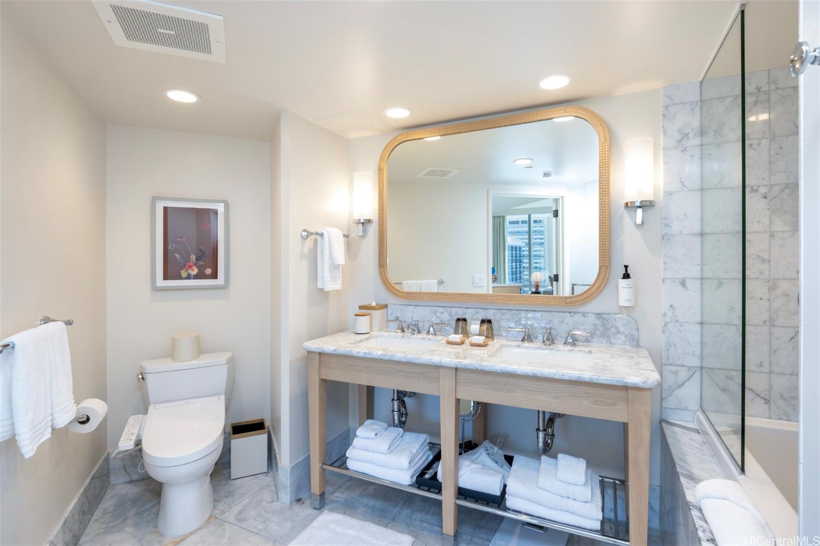 Trump Tower Waikiki condo # 2202, Honolulu, Hawaii - photo 19 of 22