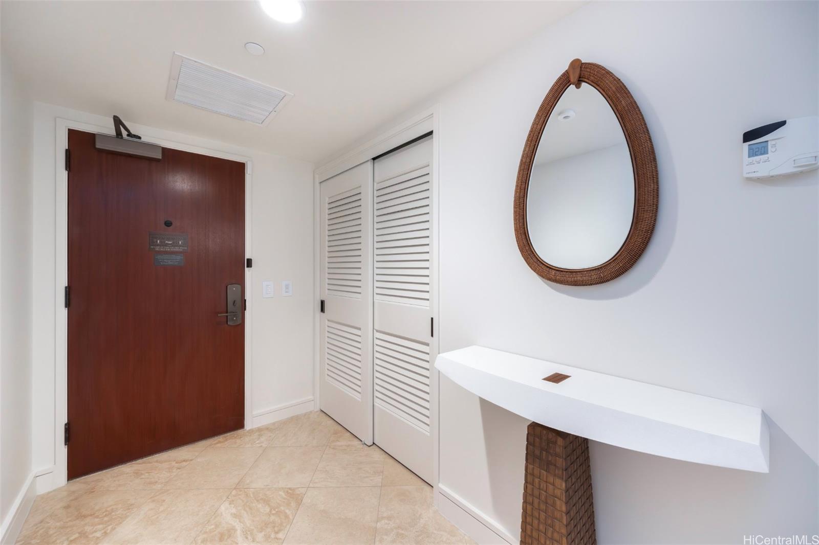 Trump Tower Waikiki condo # 2202, Honolulu, Hawaii - photo 20 of 22