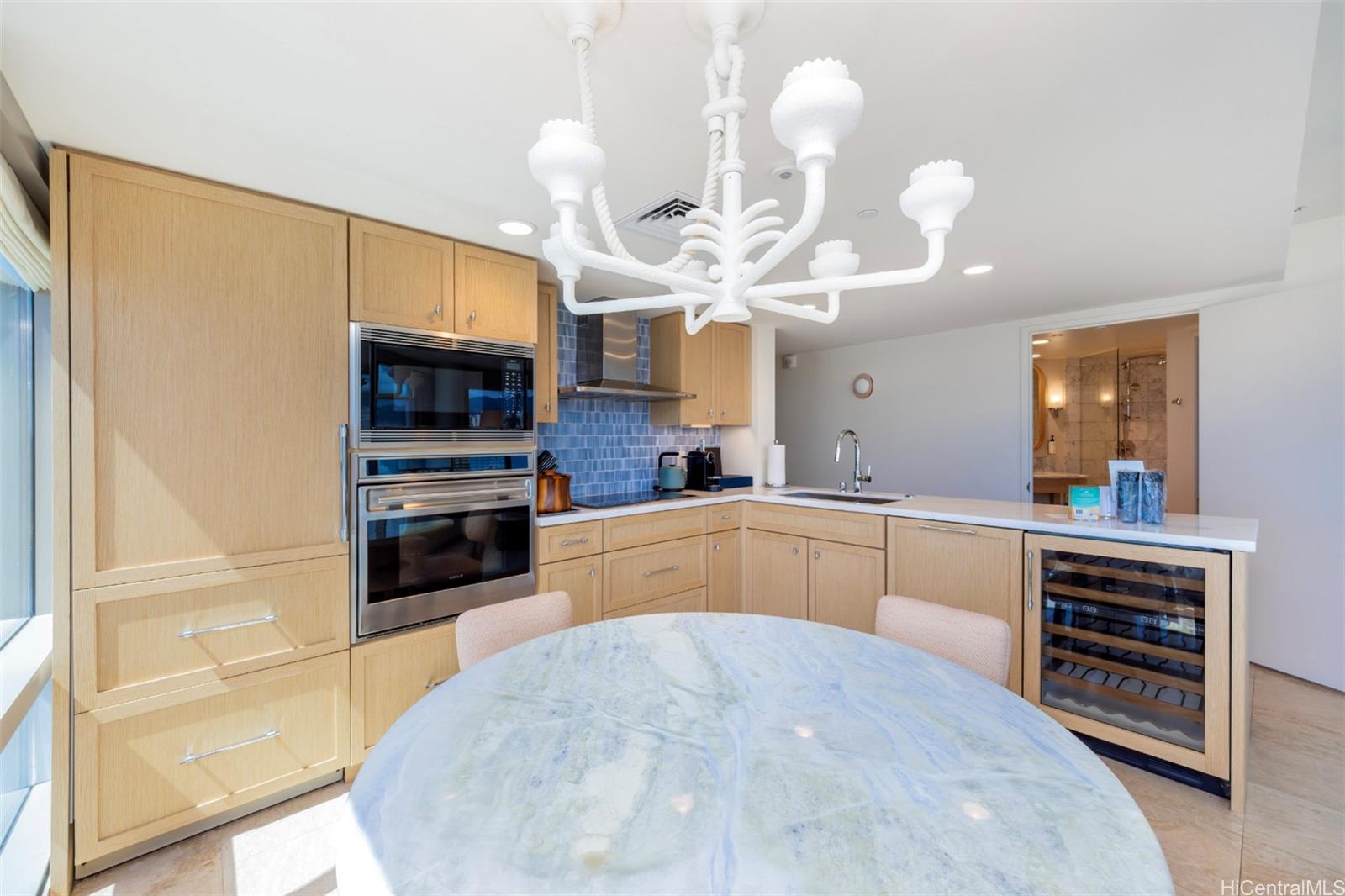 Trump Tower Waikiki condo # 2202, Honolulu, Hawaii - photo 6 of 22