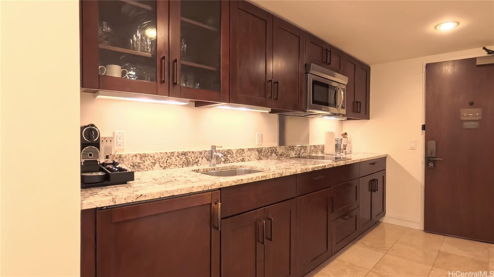 Trump Tower Waikiki condo # 2208, Honolulu, Hawaii - photo 14 of 25