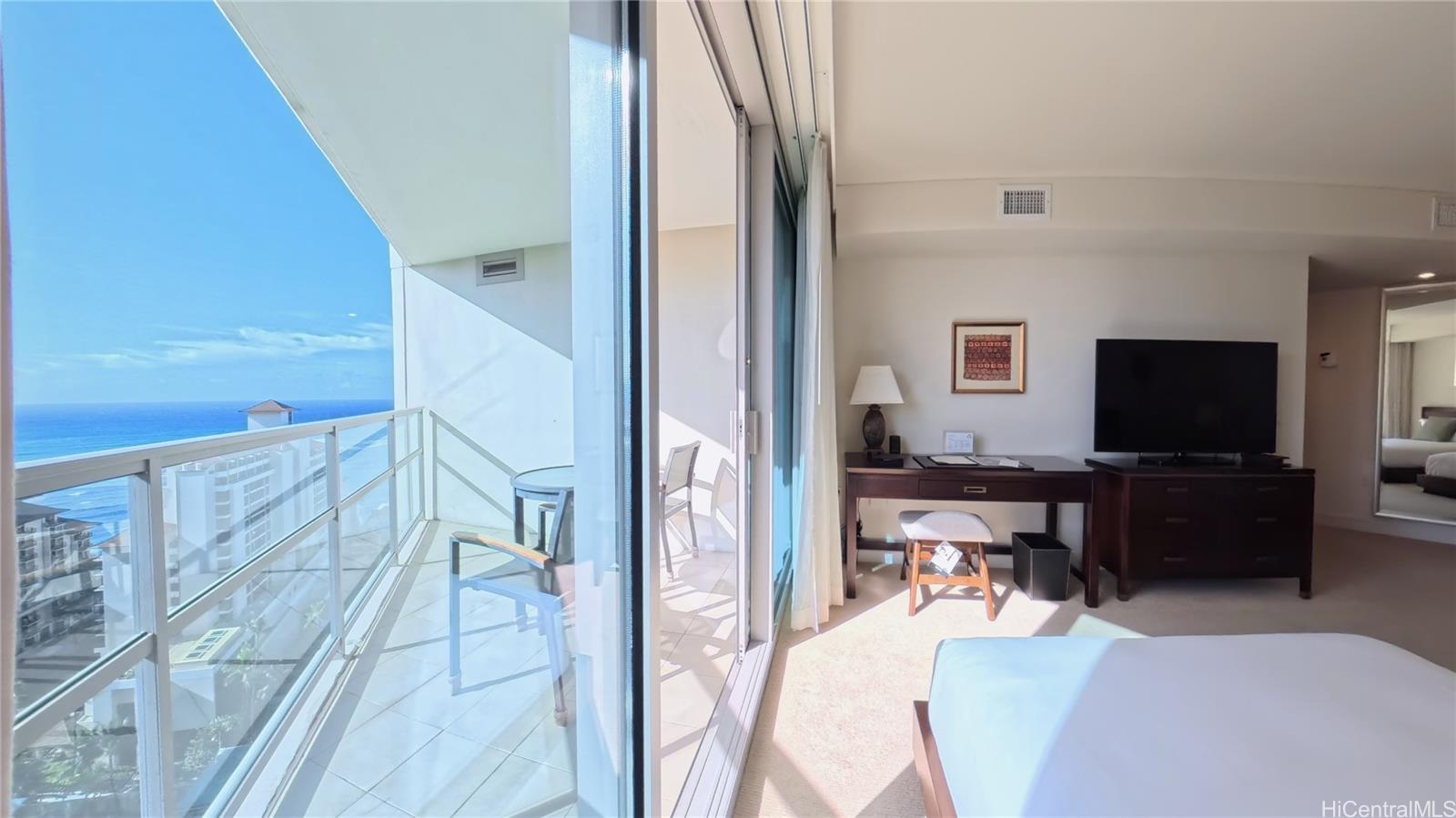 Trump Tower Waikiki condo # 2208, Honolulu, Hawaii - photo 3 of 25